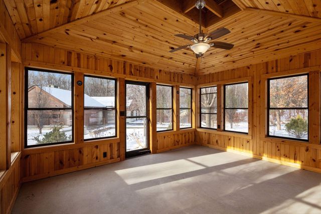 20545 Linden Road, Deephaven, MN 55331