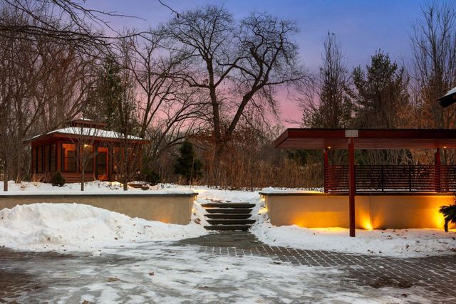 20545 Linden Road, Deephaven, MN 55331