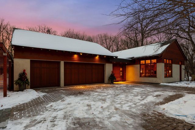 20545 Linden Road, Deephaven, MN 55331