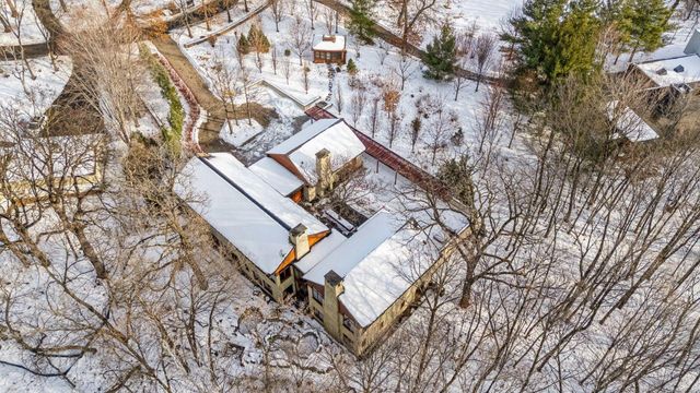 20545 Linden Road, Deephaven, MN 55331