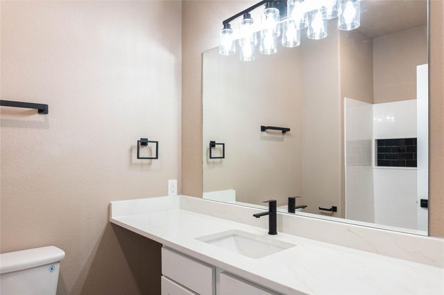 124 Hickory, Village Mills, TX 77663