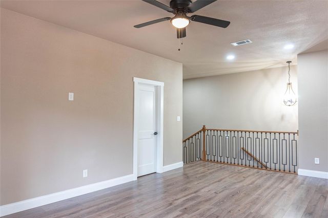 124 Hickory, Village Mills, TX 77663