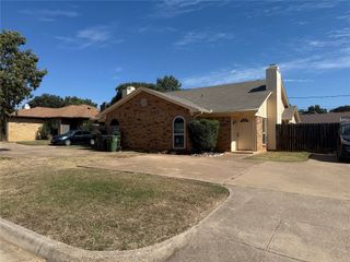 5123 Trail Dust Lane, Arlington, TX 76017