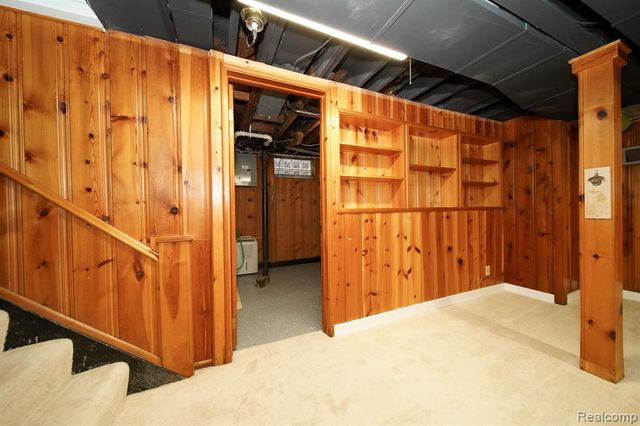 3015 N Vermont Avenue, Royal Oak, MI 48073