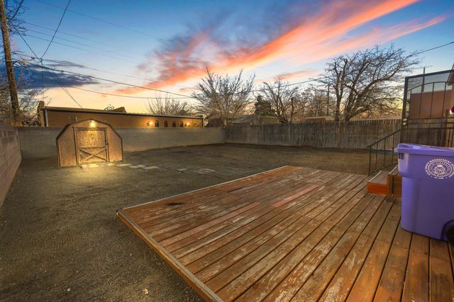 1224 Vassar Drive NE, Albuquerque, NM 87106