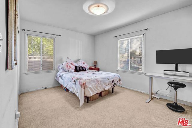 7751 Ensign Avenue, Sun Valley (los Angeles), CA 91352