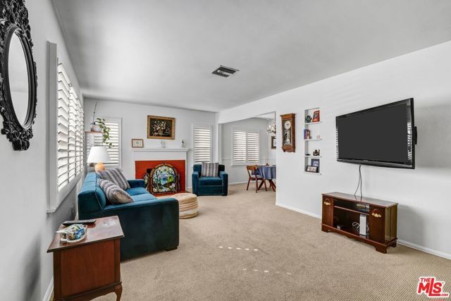 7751 Ensign Avenue, Sun Valley (los Angeles), CA 91352