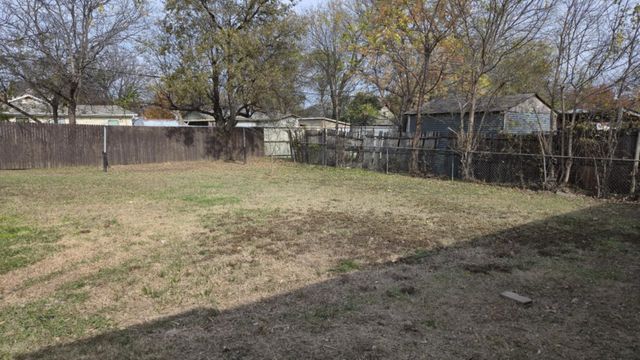 5505 Sun Valley Drive, Fort Worth, TX 76119