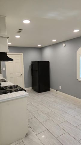 5505 Sun Valley Drive, Fort Worth, TX 76119