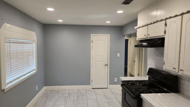 5505 Sun Valley Drive, Fort Worth, TX 76119