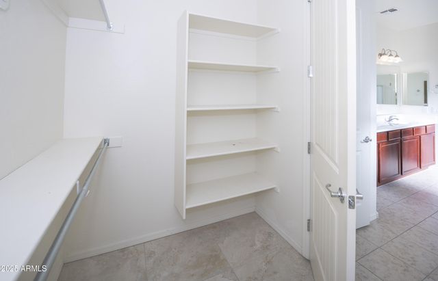 823 N MORALES Street, Dewey, AZ 86327