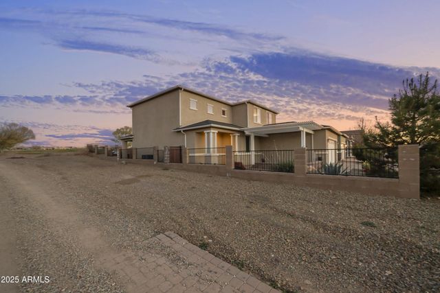 823 N MORALES Street, Dewey, AZ 86327