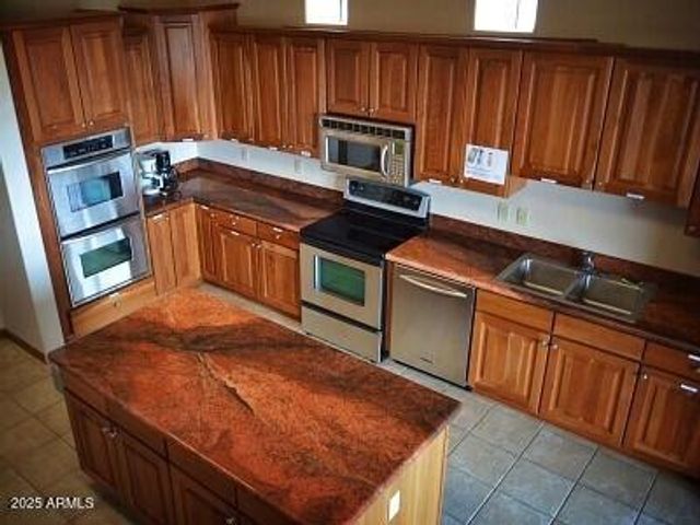 823 N MORALES Street, Dewey, AZ 86327