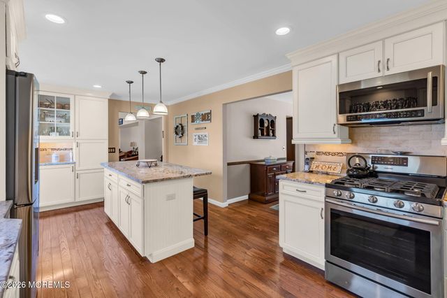 924 Goose Creek Road, Toms River, NJ 08753