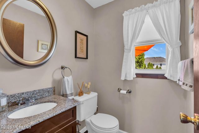 924 Goose Creek Road, Toms River, NJ 08753