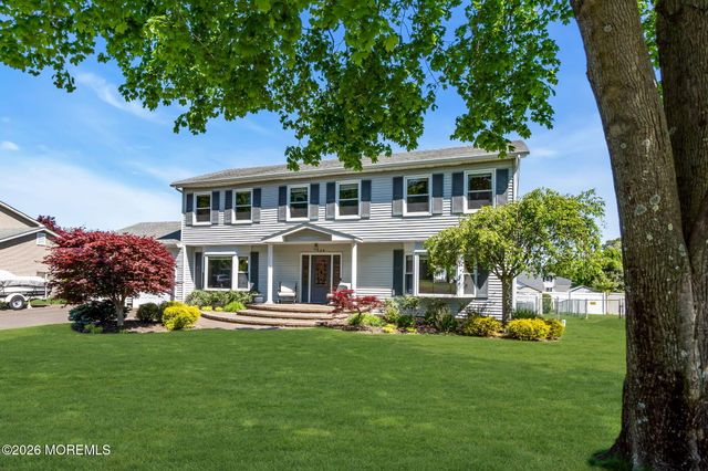 924 Goose Creek Road, Toms River, NJ 08753