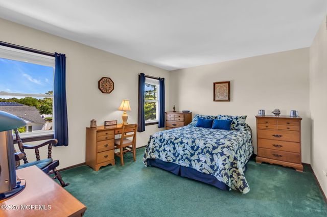 924 Goose Creek Road, Toms River, NJ 08753