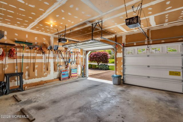924 Goose Creek Road, Toms River, NJ 08753