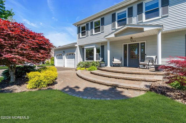 924 Goose Creek Road, Toms River, NJ 08753