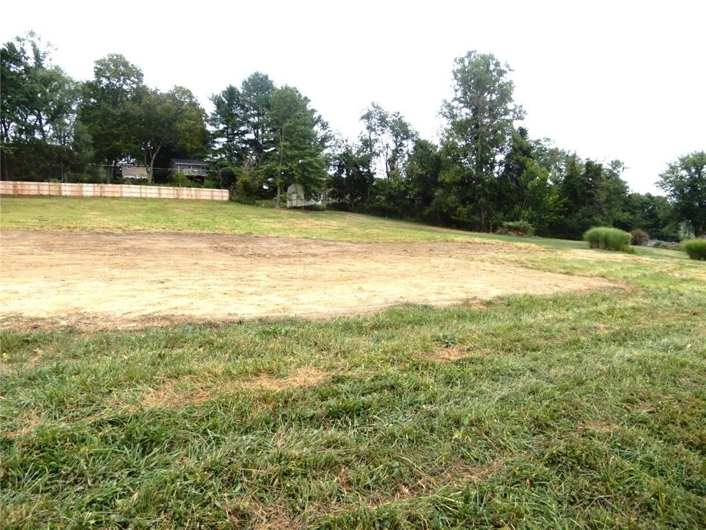 205 McClelland Road, North Strabane, PA 15317