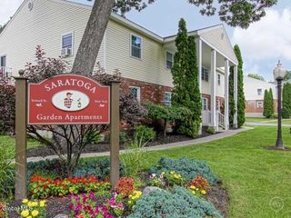 21 Seward Street 12, Saratoga Springs, NY 12866