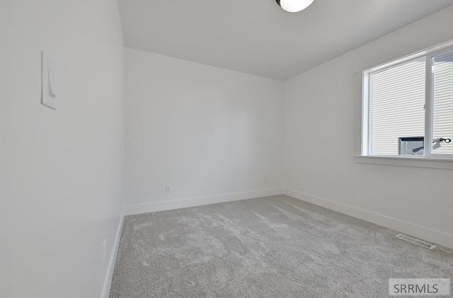 3055 Peacock Lane, Ammon, ID 83406