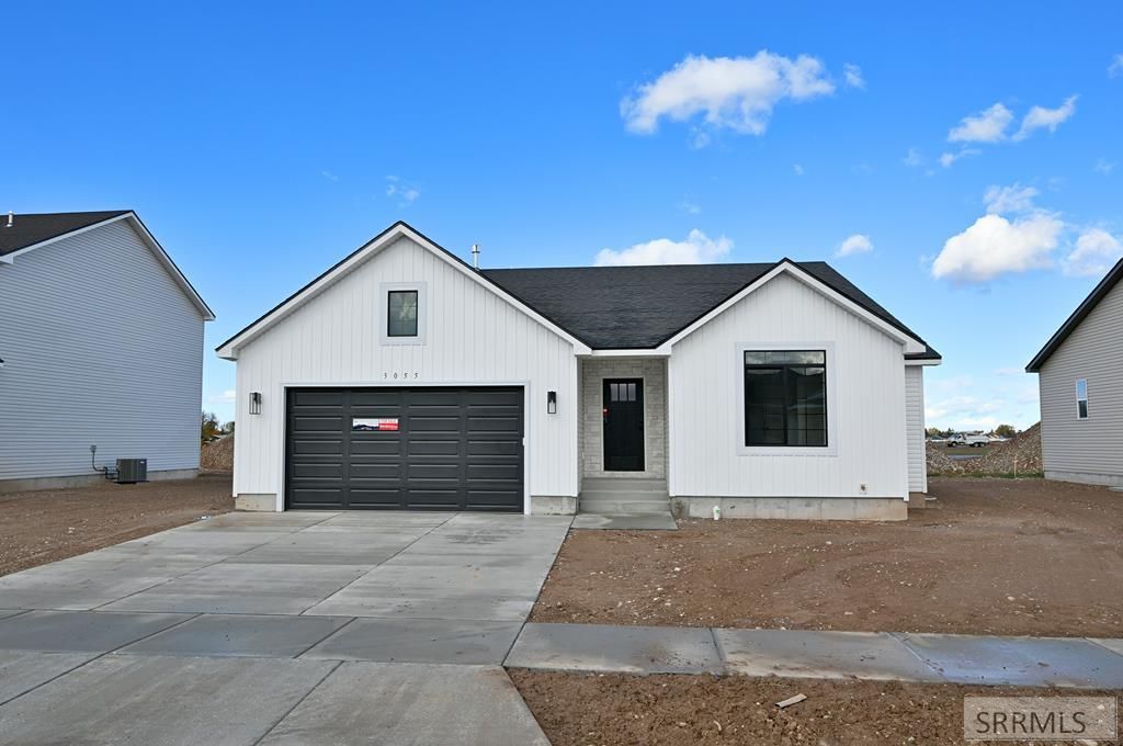 3055 Peacock Lane, Ammon, ID 83406
