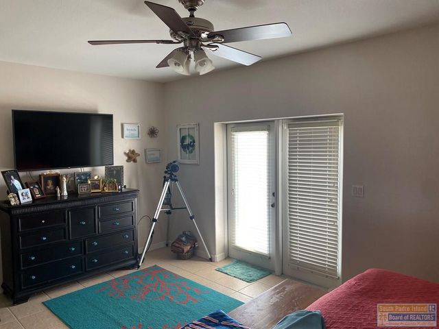 111B E Red Snapper St., South Padre Island, TX 78597