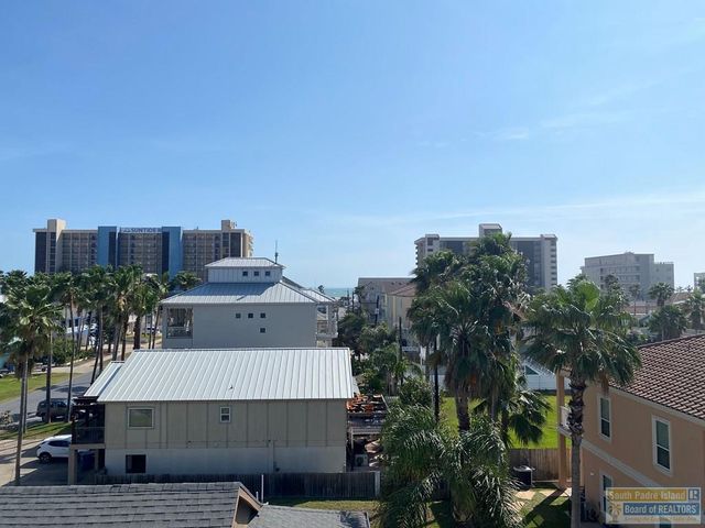 111B E Red Snapper St., South Padre Island, TX 78597