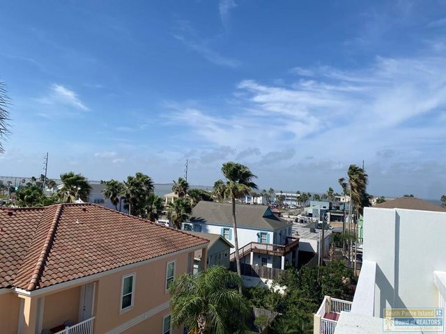 111B E Red Snapper St., South Padre Island, TX 78597