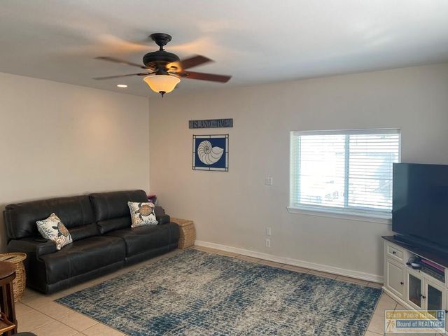 111B E Red Snapper St., South Padre Island, TX 78597