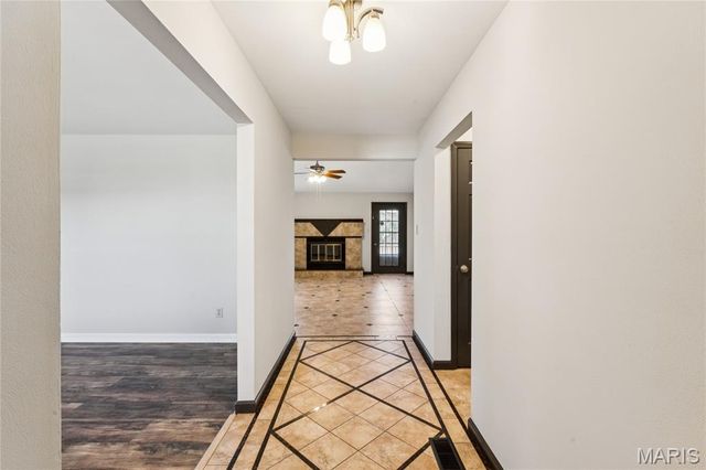 3705 Dax Lane, Bridgeton, MO 63044