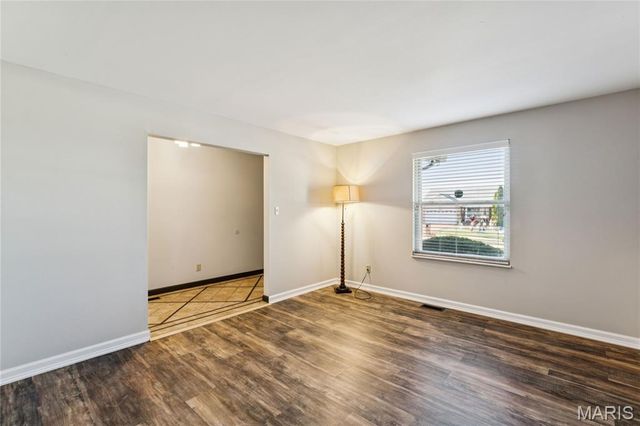 3705 Dax Lane, Bridgeton, MO 63044