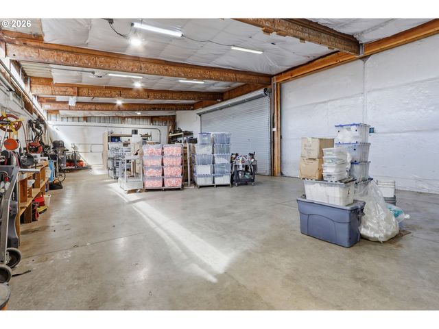 24601 Sw MOUNTAIN Rd, West Linn, OR 97068