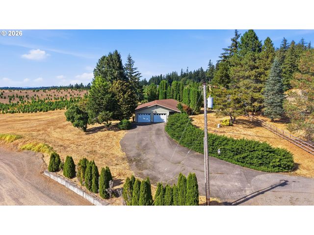 24601 Sw MOUNTAIN Rd, West Linn, OR 97068