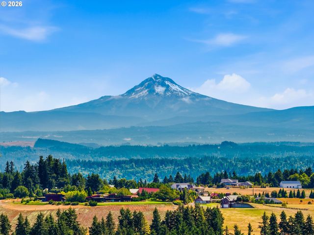 24601 Sw MOUNTAIN Rd, West Linn, OR 97068