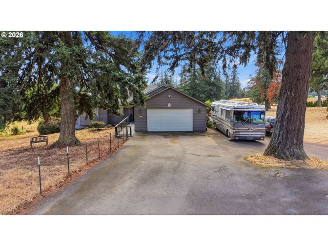 24601 Sw MOUNTAIN Rd, West Linn, OR 97068
