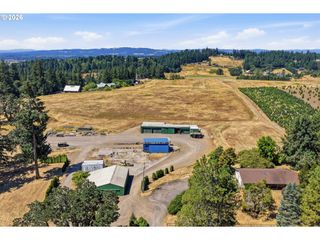 24601 Sw MOUNTAIN Rd, West Linn, OR 97068
