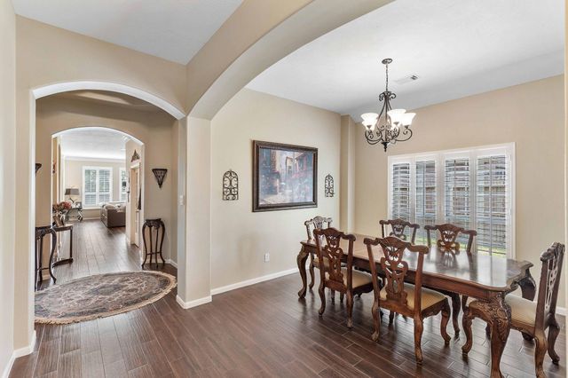 7 Tartan Court, Conroe, TX 77301