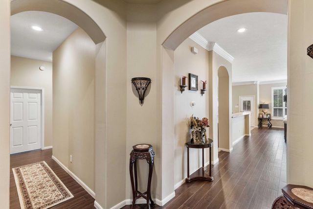 7 Tartan Court, Conroe, TX 77301