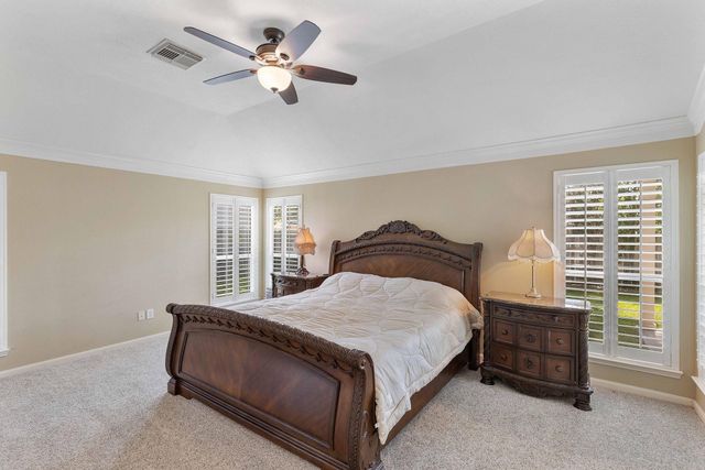 7 Tartan Court, Conroe, TX 77301