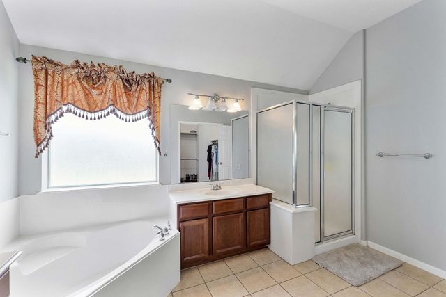 7 Tartan Court, Conroe, TX 77301