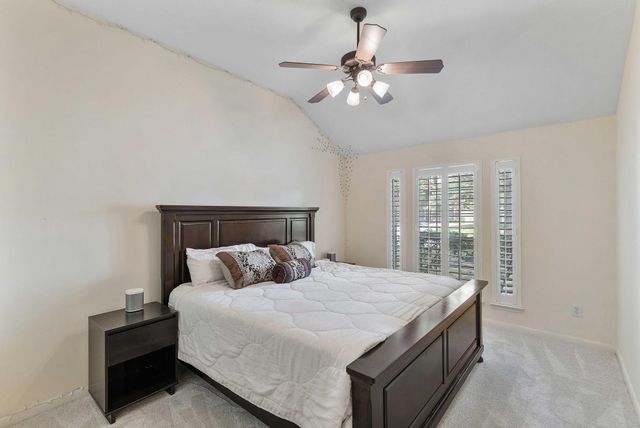 7 Tartan Court, Conroe, TX 77301