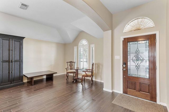 7 Tartan Court, Conroe, TX 77301