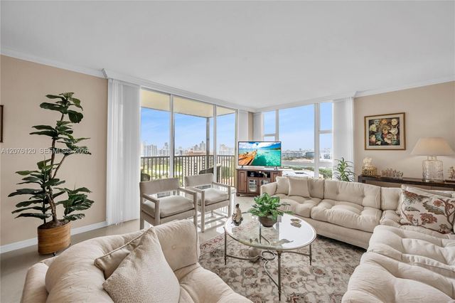 20335 W Country Club Drive 2409, Aventura, FL 33180