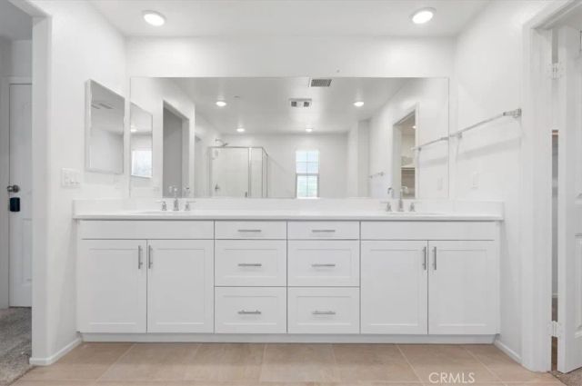 938 W Jasmine Way, Rialto, CA 92376
