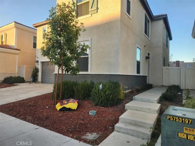 938 W Jasmine Way, Rialto, CA 92376