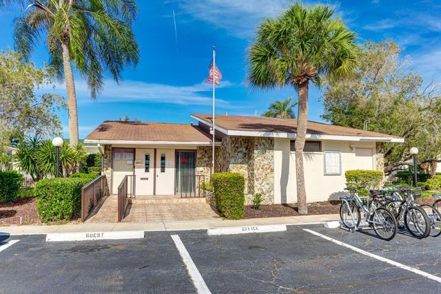 5400 34TH STREET W 7B, Bradenton, FL 34210