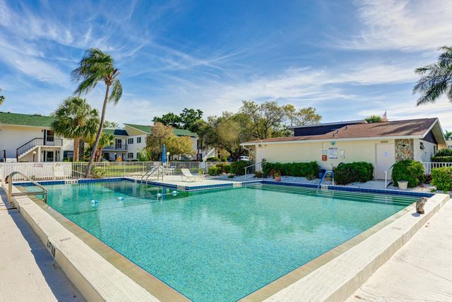 5400 34TH STREET W 7B, Bradenton, FL 34210