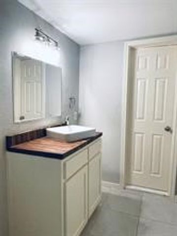 306 Bauder Street, Waxahachie, TX 75165